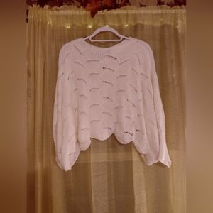 moon & madison XS Knit Cropped Sweater Off White